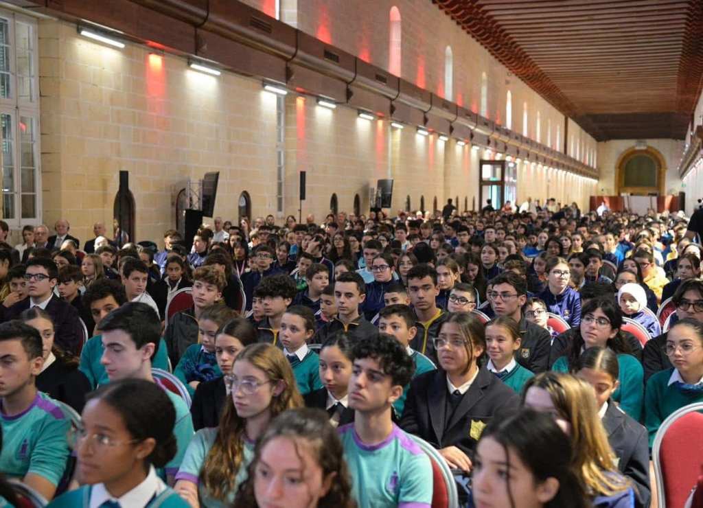 Isimgħuna! Conference